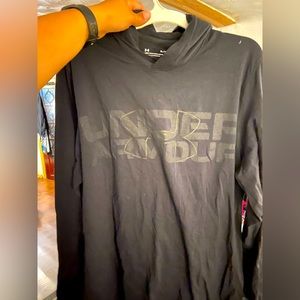 Men’s light t-shirt hoodie